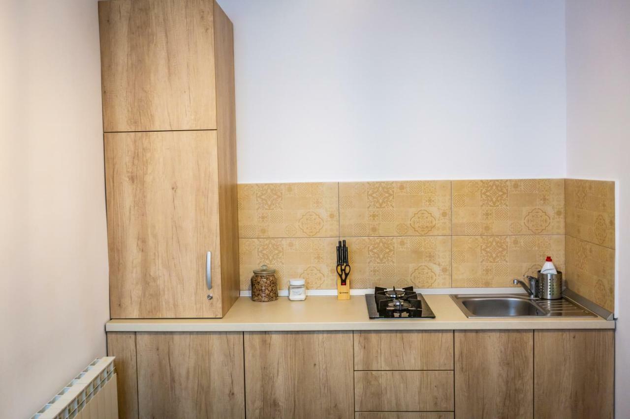 Central Apartment Braşov Buitenkant foto